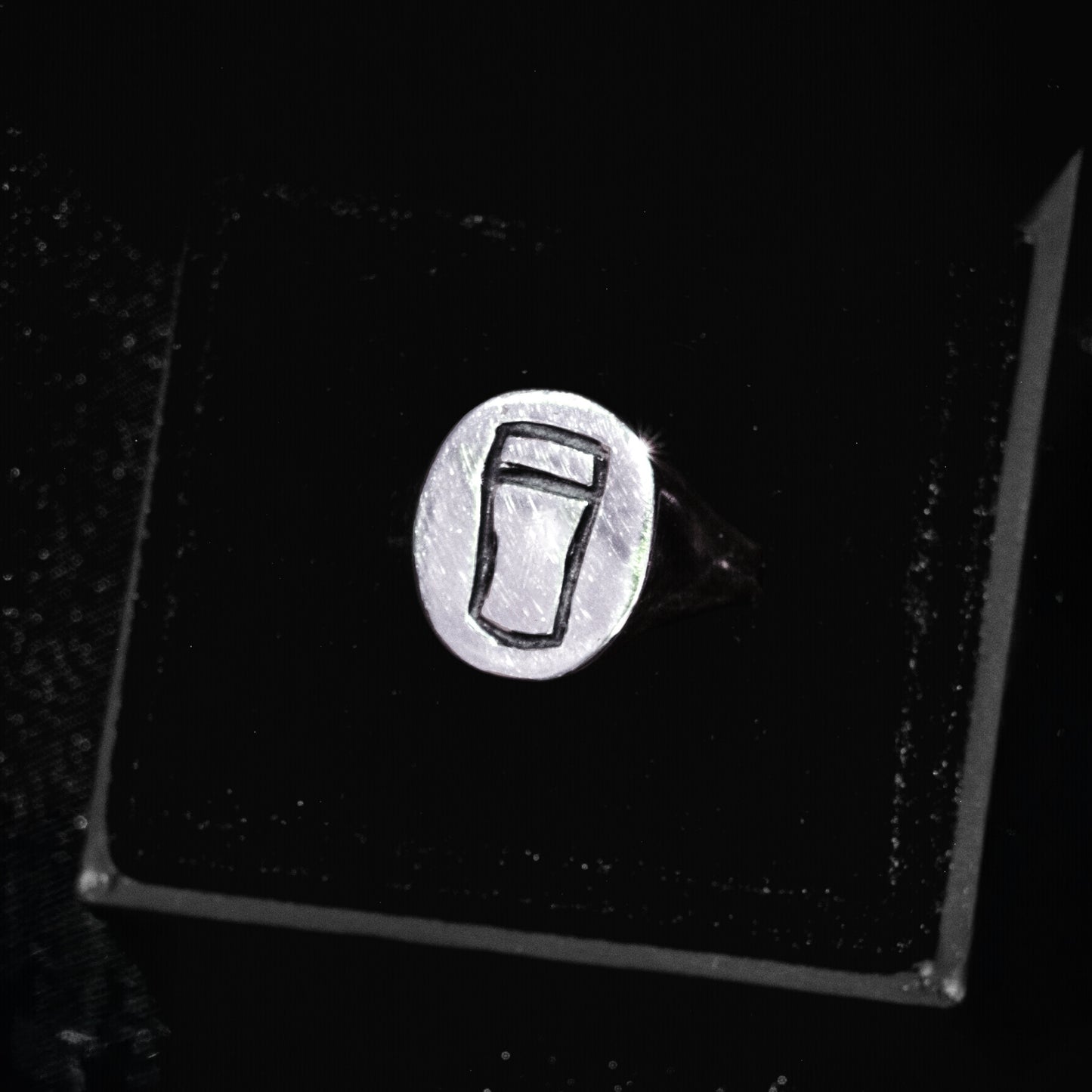 The Pint Signet